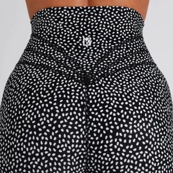 Buffbunny Bossy Print Legacy Leggings - Picture 3 of 6